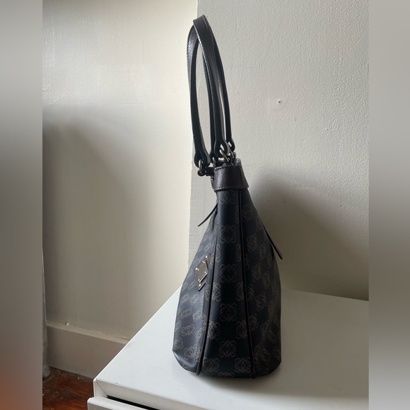 SOLD Vintage Loewe anagram tote - Picture 4 of 14